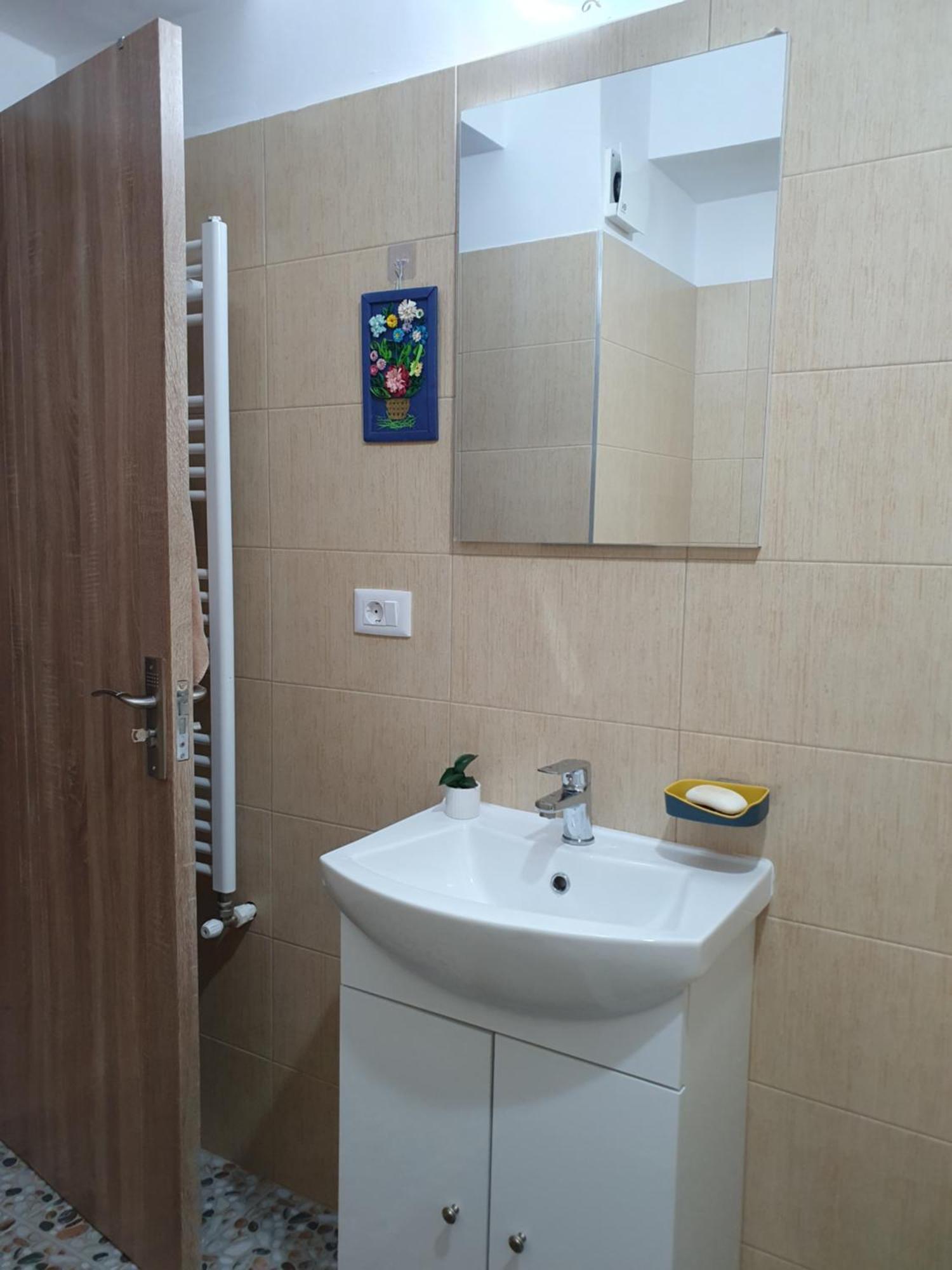 Apartament Castelul Bran Râmnicu Vâlcea Exteriör bild