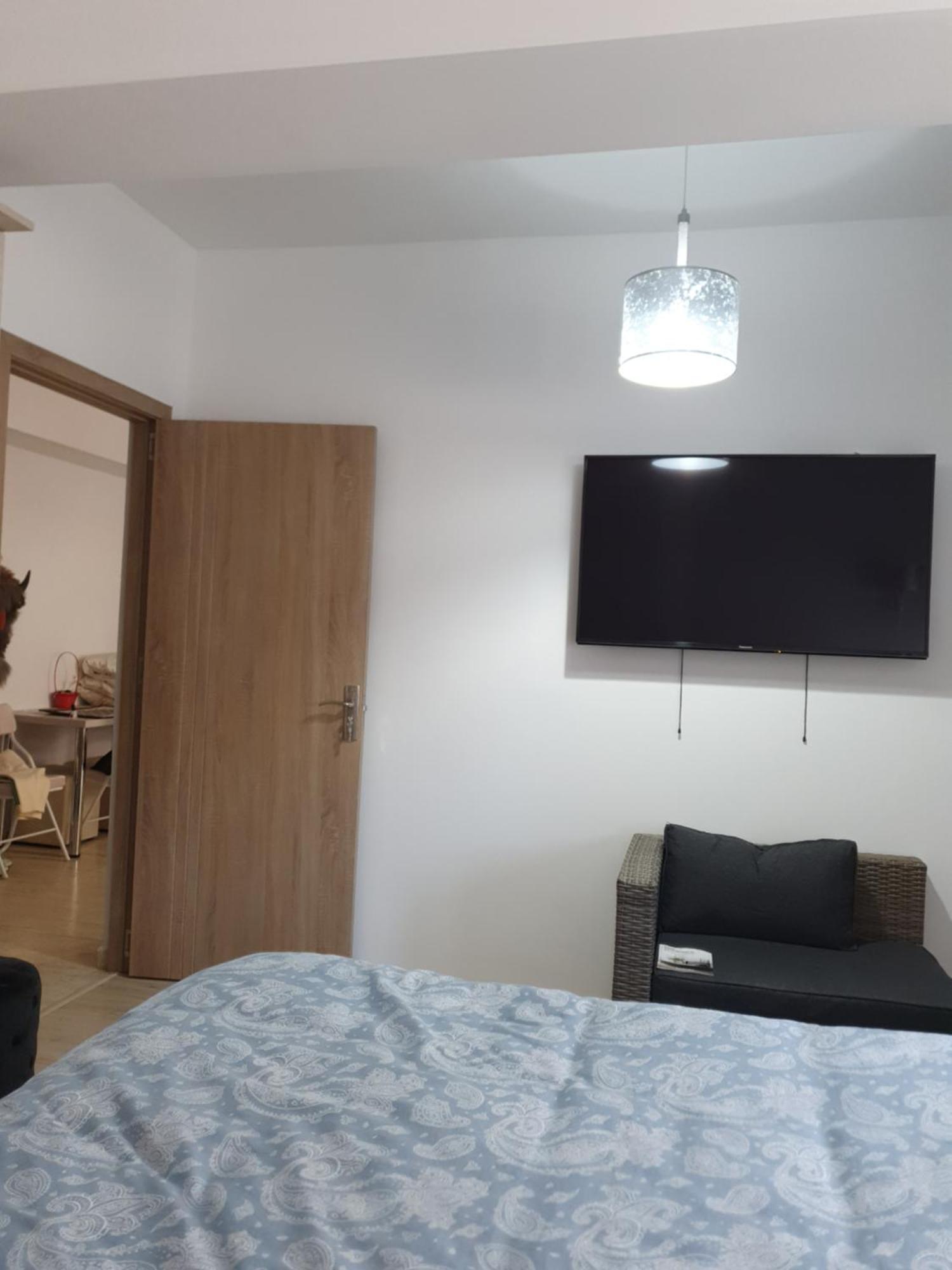 Apartament Castelul Bran Râmnicu Vâlcea Exteriör bild