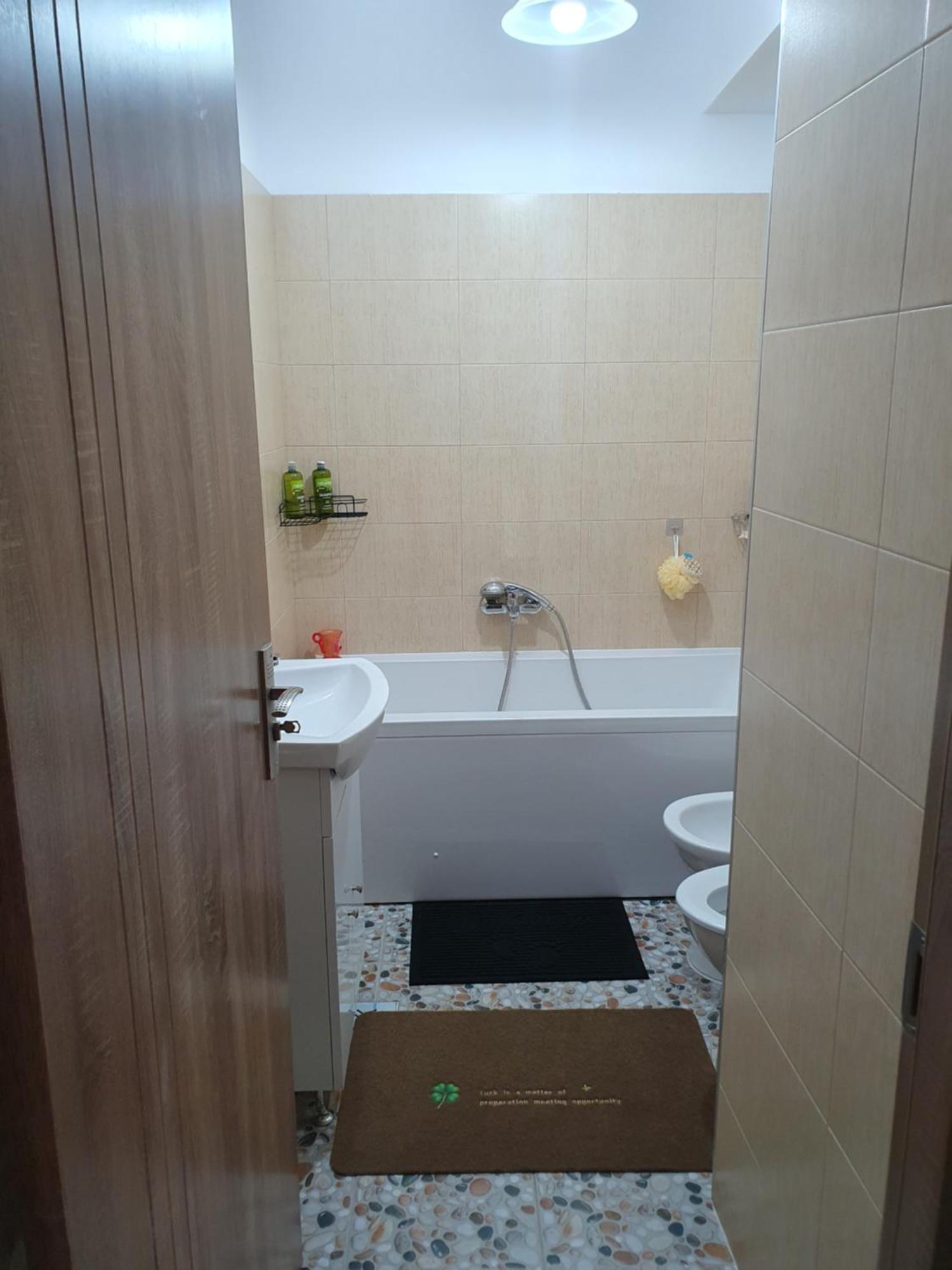Apartament Castelul Bran Râmnicu Vâlcea Exteriör bild