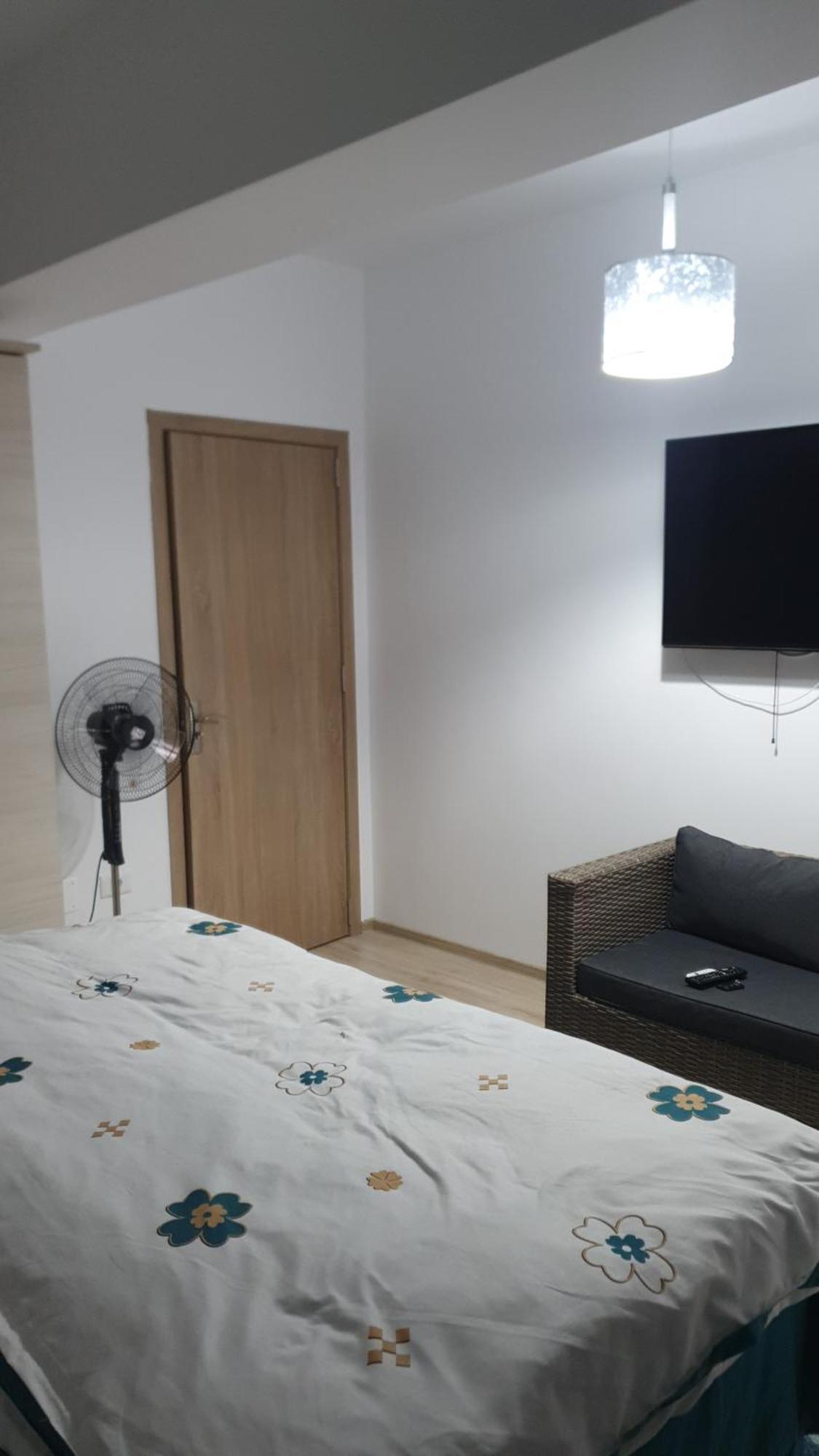 Apartament Castelul Bran Râmnicu Vâlcea Exteriör bild