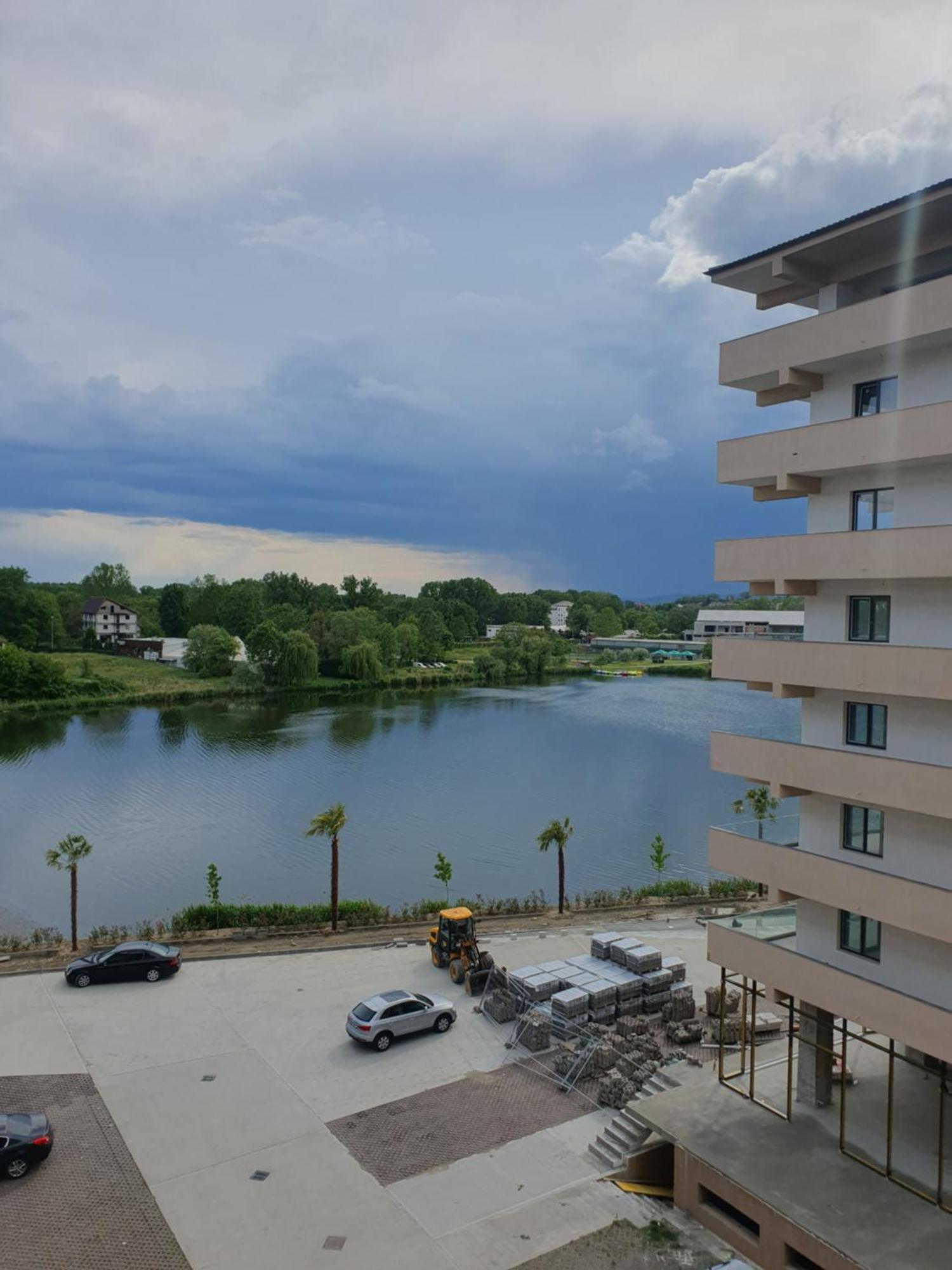 Apartament Castelul Bran Râmnicu Vâlcea Exteriör bild